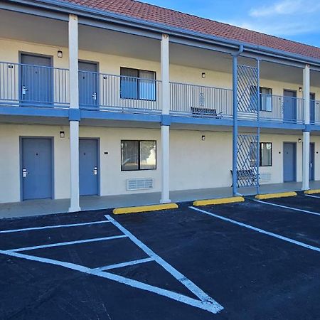 Travel Inn & Suite Springerville Exterior photo