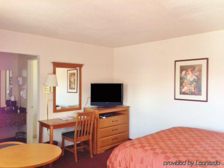 Travel Inn & Suite Springerville Exterior photo