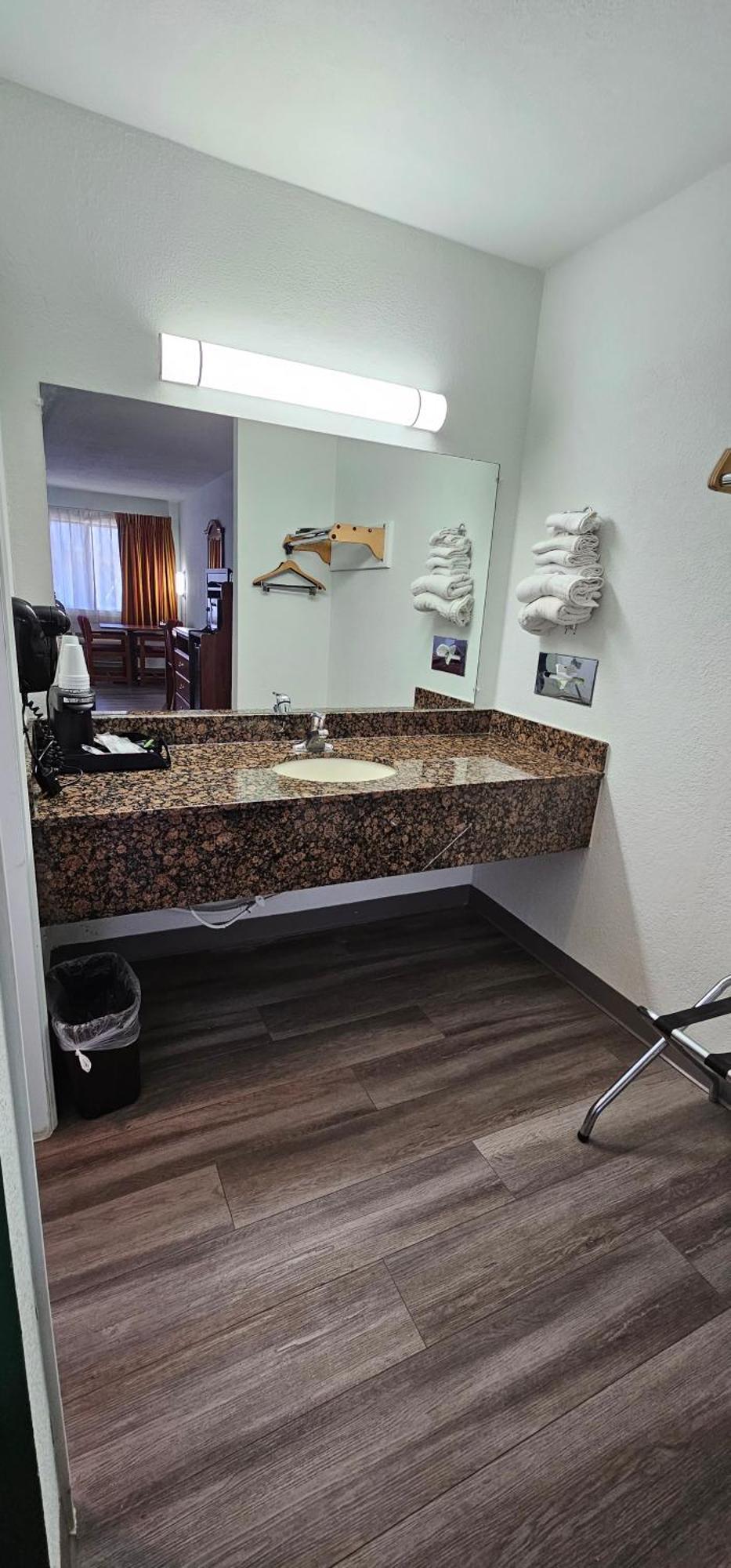 Travel Inn & Suite Springerville Exterior photo