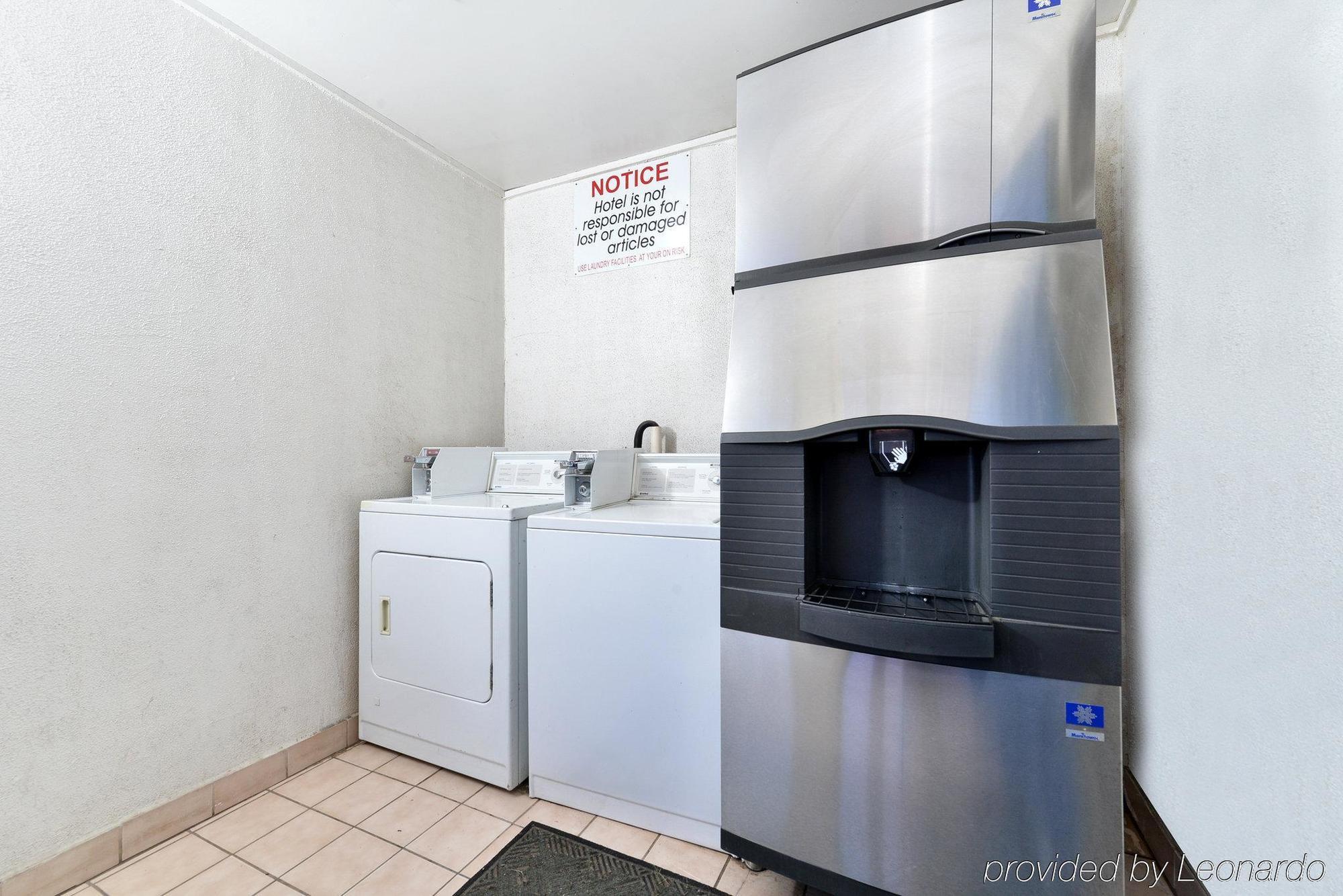 Travel Inn & Suite Springerville Exterior photo