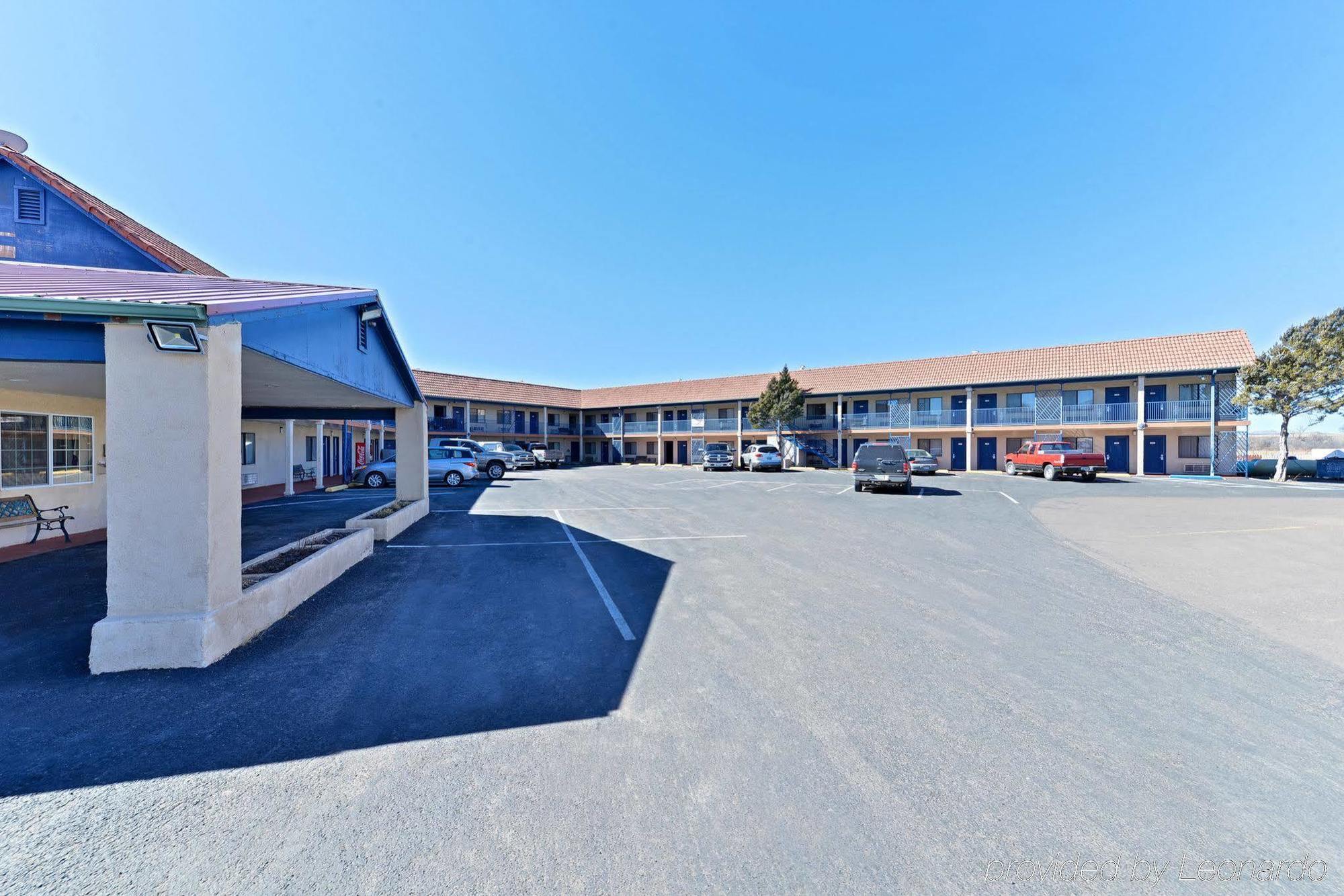 Travel Inn & Suite Springerville Exterior photo